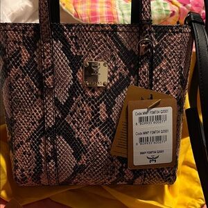MCM Toni Top-Zip Shopper in Python Print Coronet